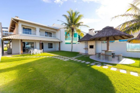 066A - Fabulosa Casa Frente ao Mar para 10 pessoas na Praia de Bombinhas SC